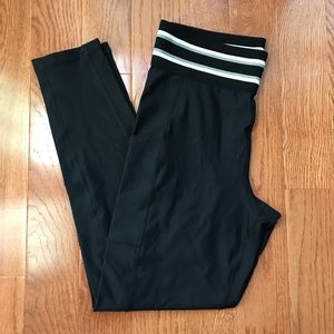 Aerie Move High Waisted 7/8 Leggings
